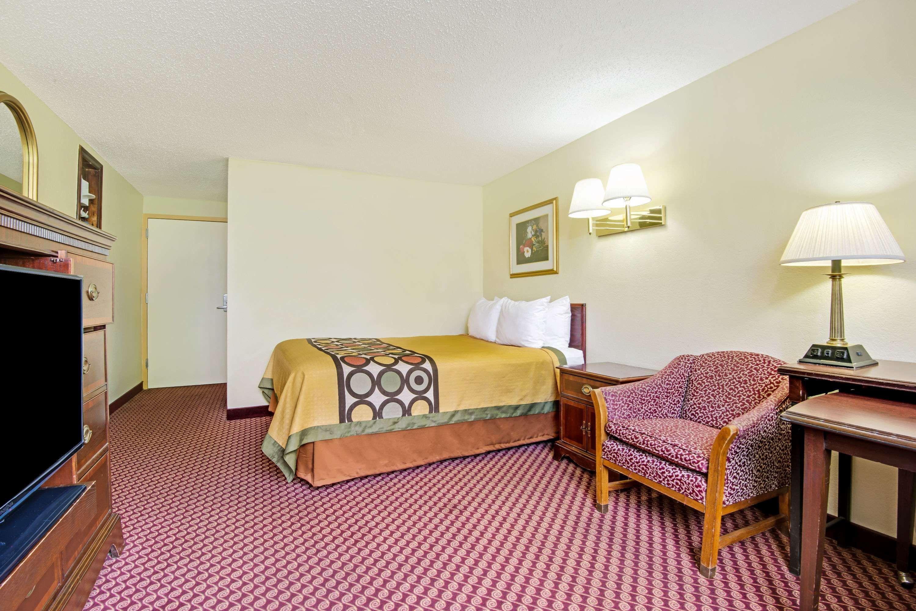 Baymont Inn & Suites By Wyndham Liberty Exterior foto