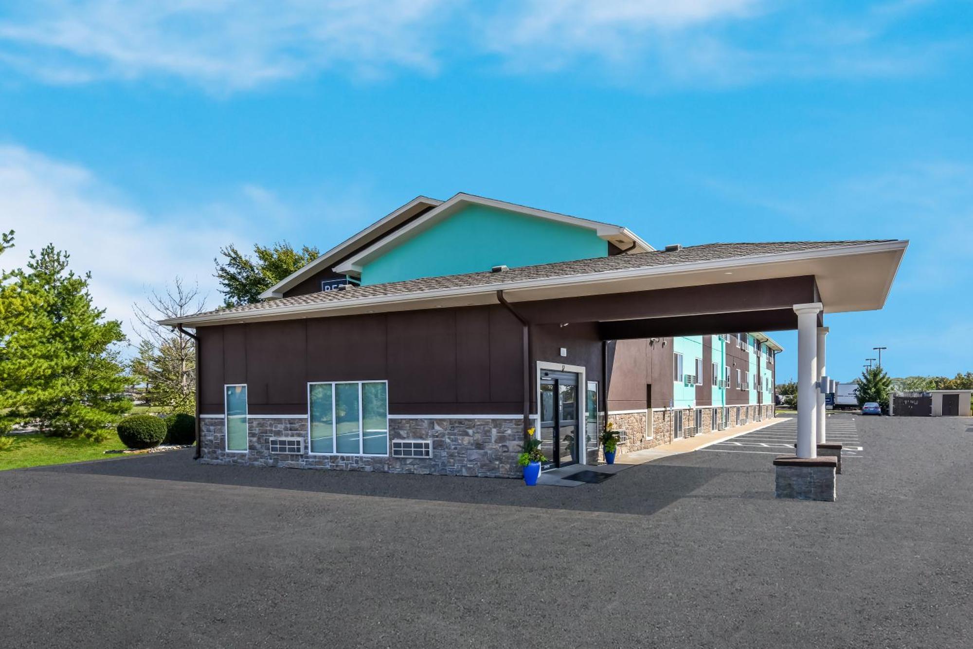 Baymont Inn & Suites By Wyndham Liberty Exterior foto